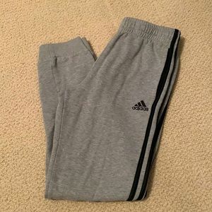 Gray Adidas Sweatpants/Joggers